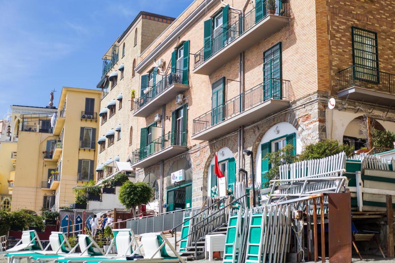 Il Richiamo Del Mare Villa Napoli Exterior foto